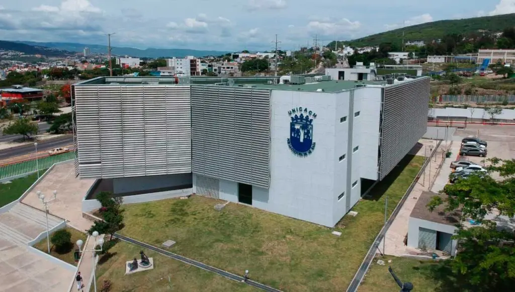 Vista aérea de la Universidad de Ciencias y Artes de Chiapas