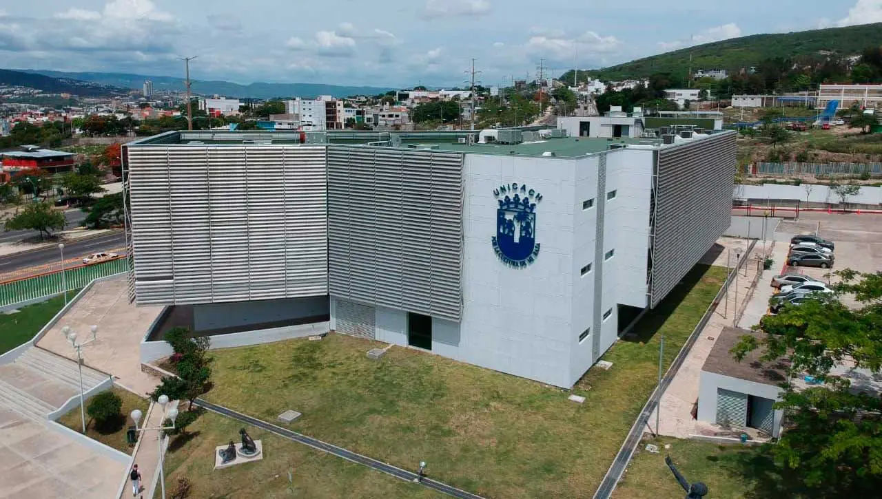 Vista aérea de la Universidad de Ciencias y Artes de Chiapas
