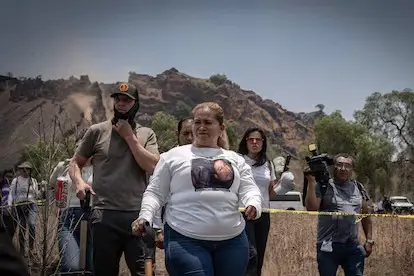 Cecilia Flores afirma haber encontrado los restos de su hijo desaparecido