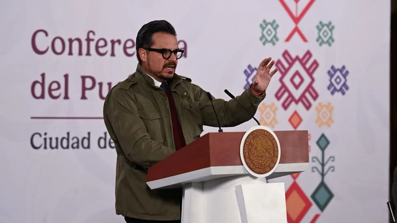 Director del IMSS en conferencia de prensa.