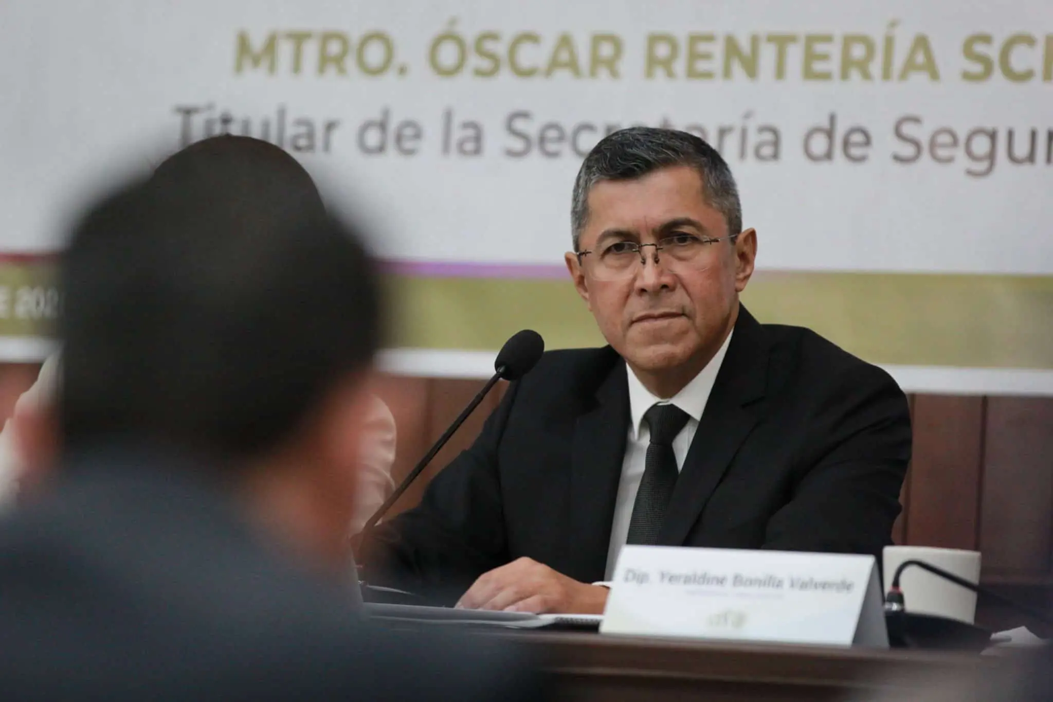 General de brigada de Sinaloa ante micrófono