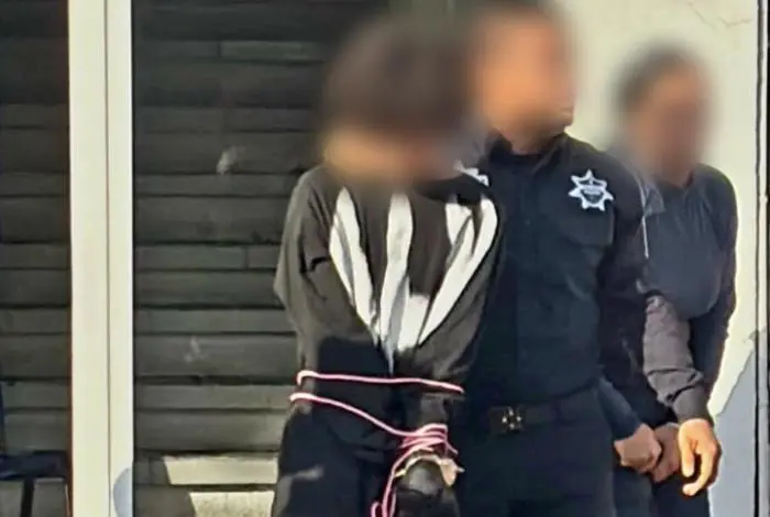 Joven mata a dos profesoras con arma de fuego en Michoacán