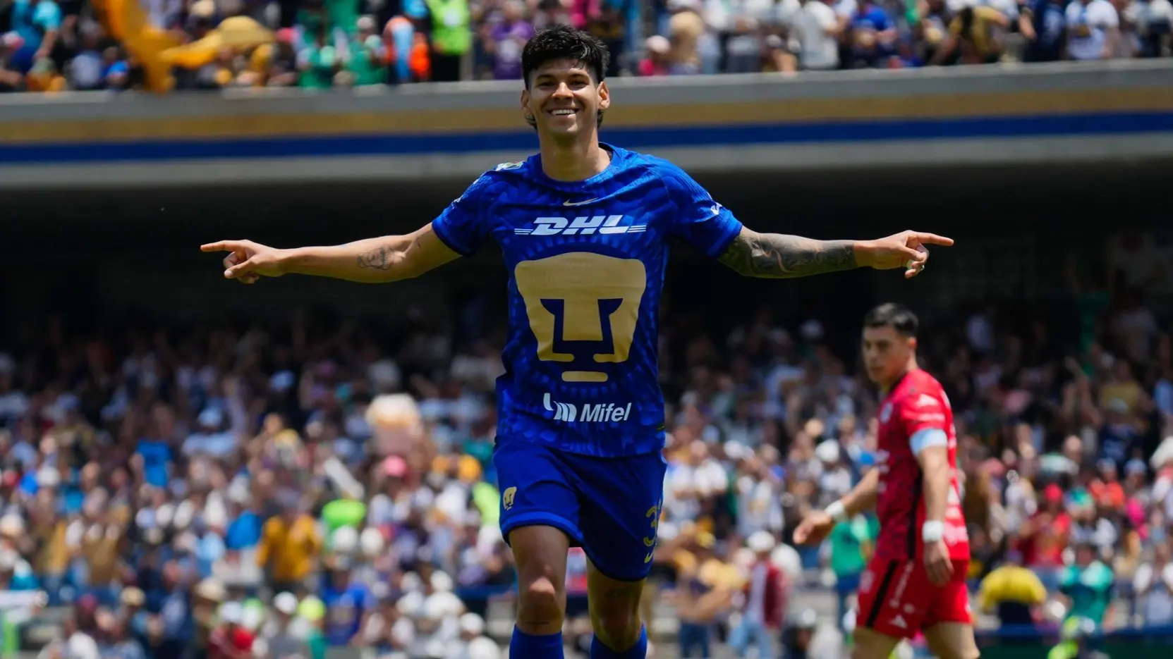Pumas superan con facilidad a Mazatlán