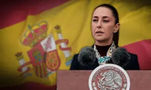 Presidenta de México arriba a la ciudad de Barcelona con el objetivo de ser participe en la Cumbre internacional en defensa de la democracia.