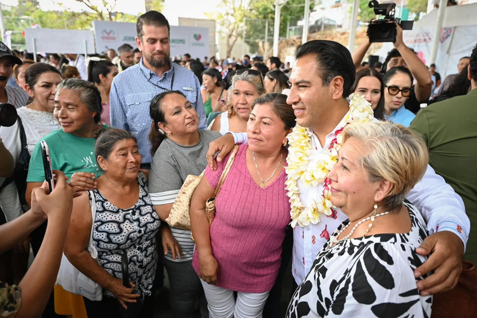Gobierno de Chiapas atiende de manera directa y cercana a colonias de Tuxtla
