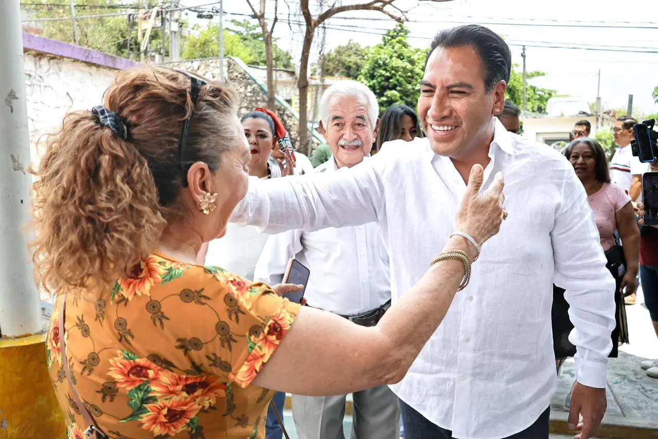 Eduardo Ramírez impulsa programa Cuidar es Amar