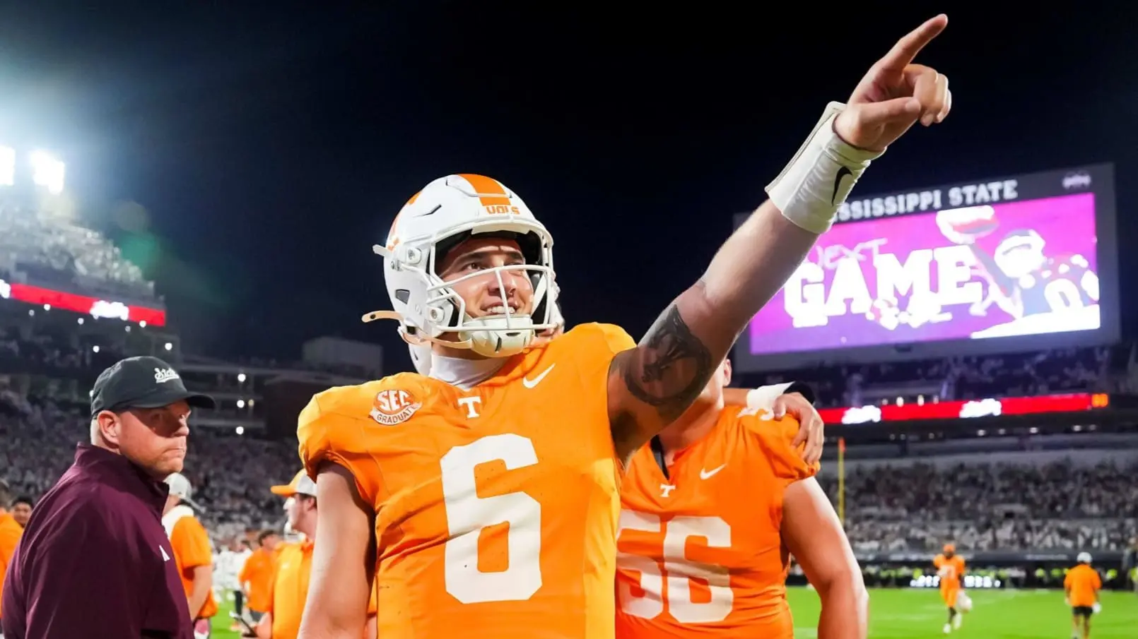 Joey Aguilar, el quarterback mexicoboricua que vive por una oportunidad en la NFL