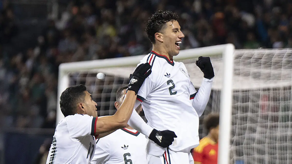 Jorge Sánchez festeja gol contra Bélgica.