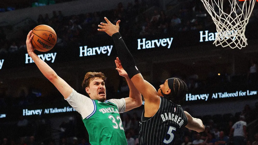 Cooper Flagg es un adolescente histórico en la NBA tras anotar 51 puntos.