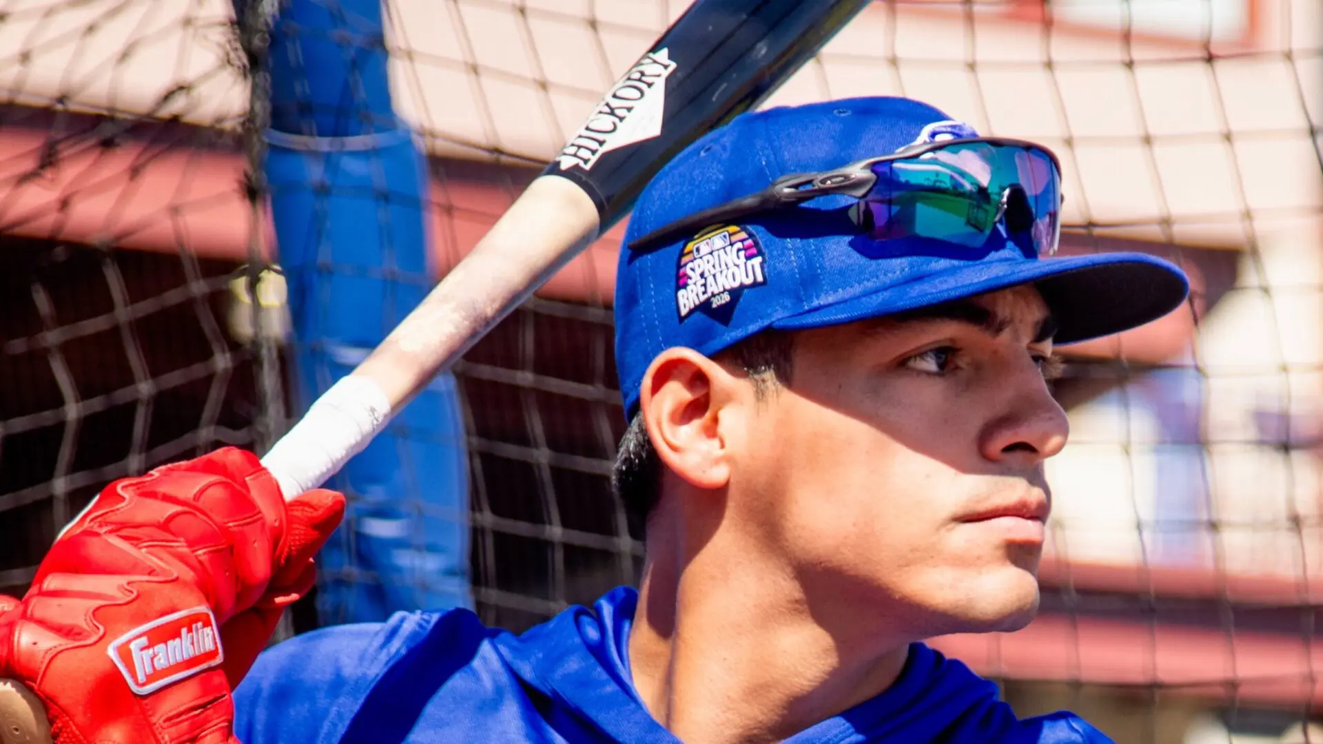Brandon Valenzuela aprovecha lesión de Alejandro Kirk para debutar en MLB
