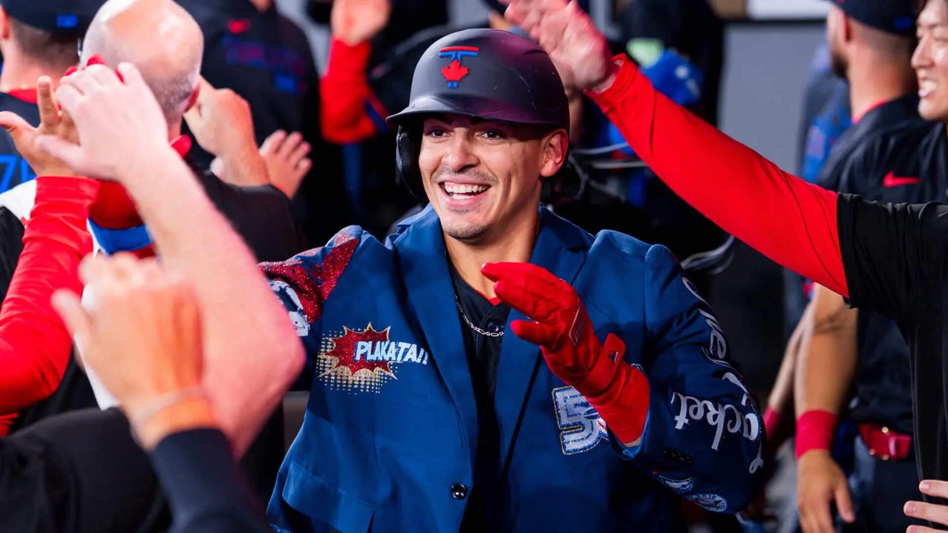 Brandon Valenzuela pega primer home run de su carrera en Grandes Ligas