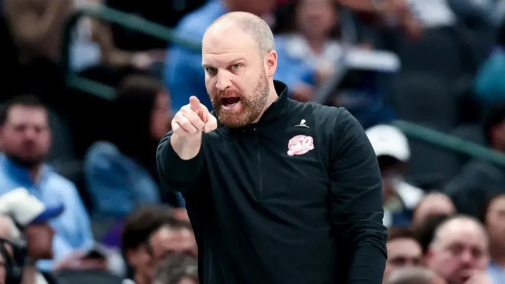 Milwaukee Bucks eligen a Taylor Jenkins como nuevo entrenador