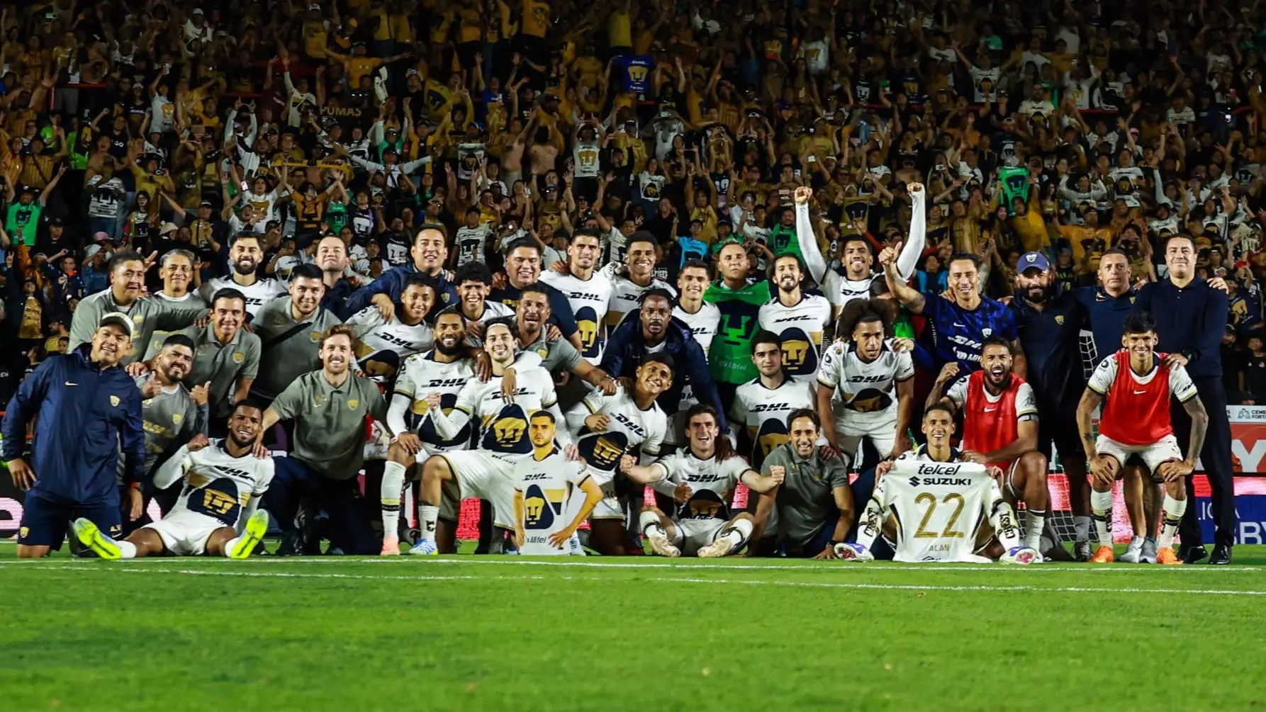 Pumas derrotan a Pachuca y toman el primer lugar de la Liga MX