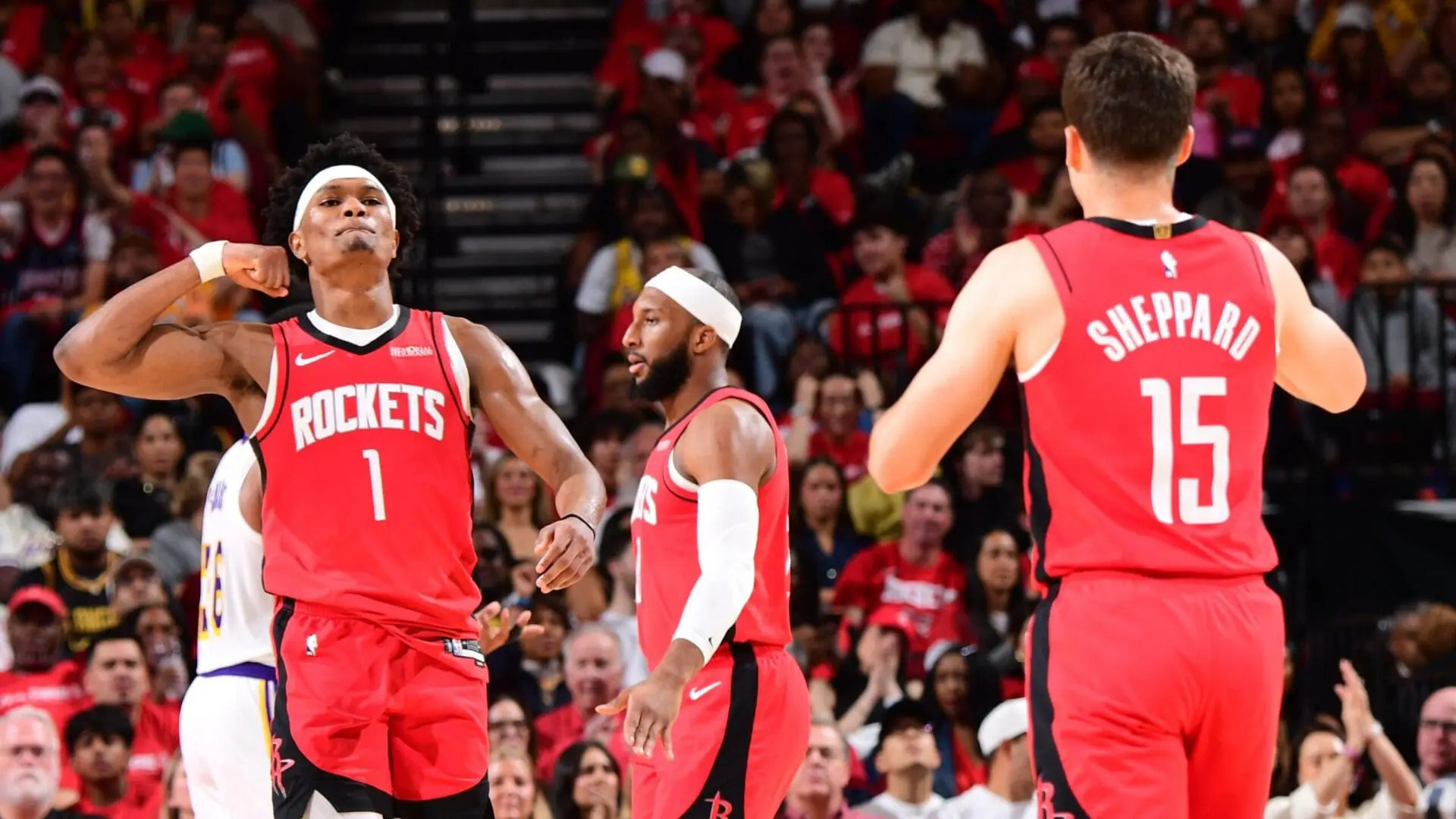 Rockets fuerzan Juego 6 ante Lakers