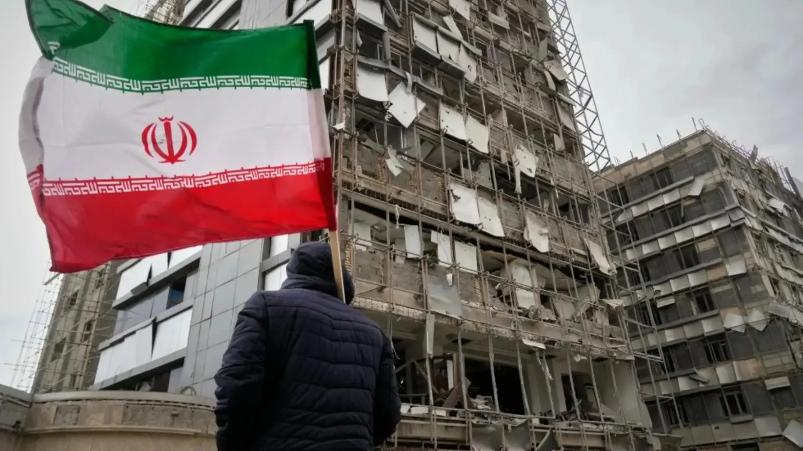 Soldados de origen mexicano sufren heridas durante operación contra Irán
