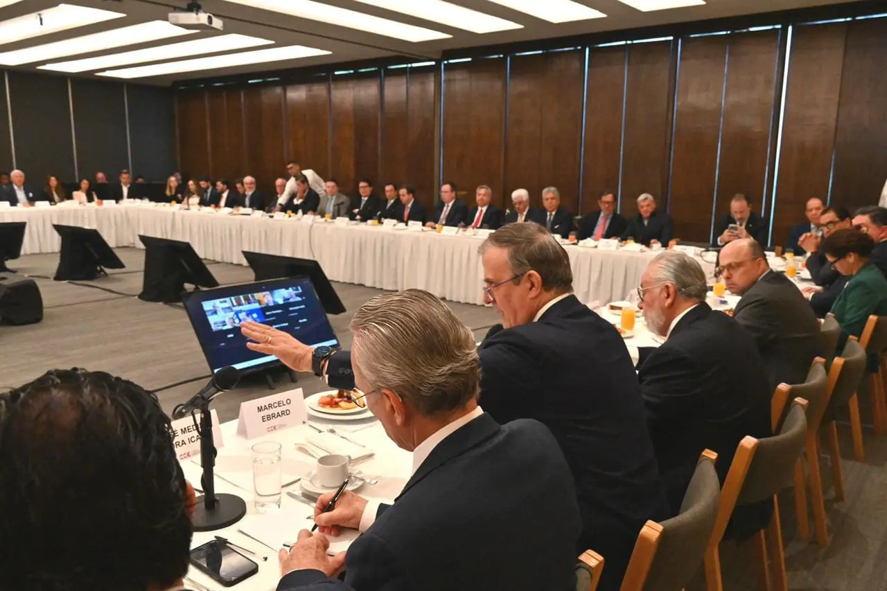 Secretaría de Economía y CCE refuerzan diálogo estratégico con motivo de la revisión del T-MEC