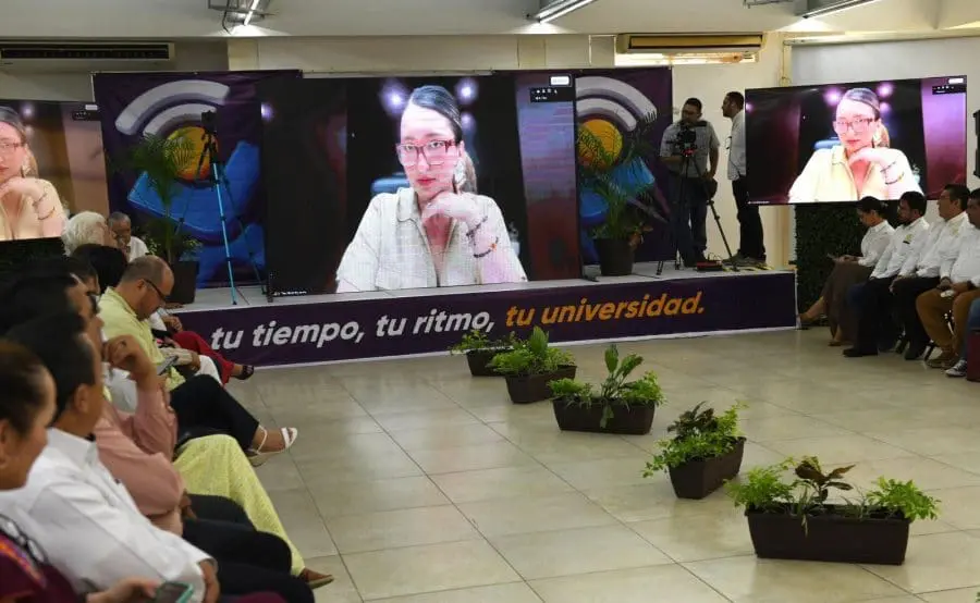 UNACH democratiza la educación superior con nueva estrategia