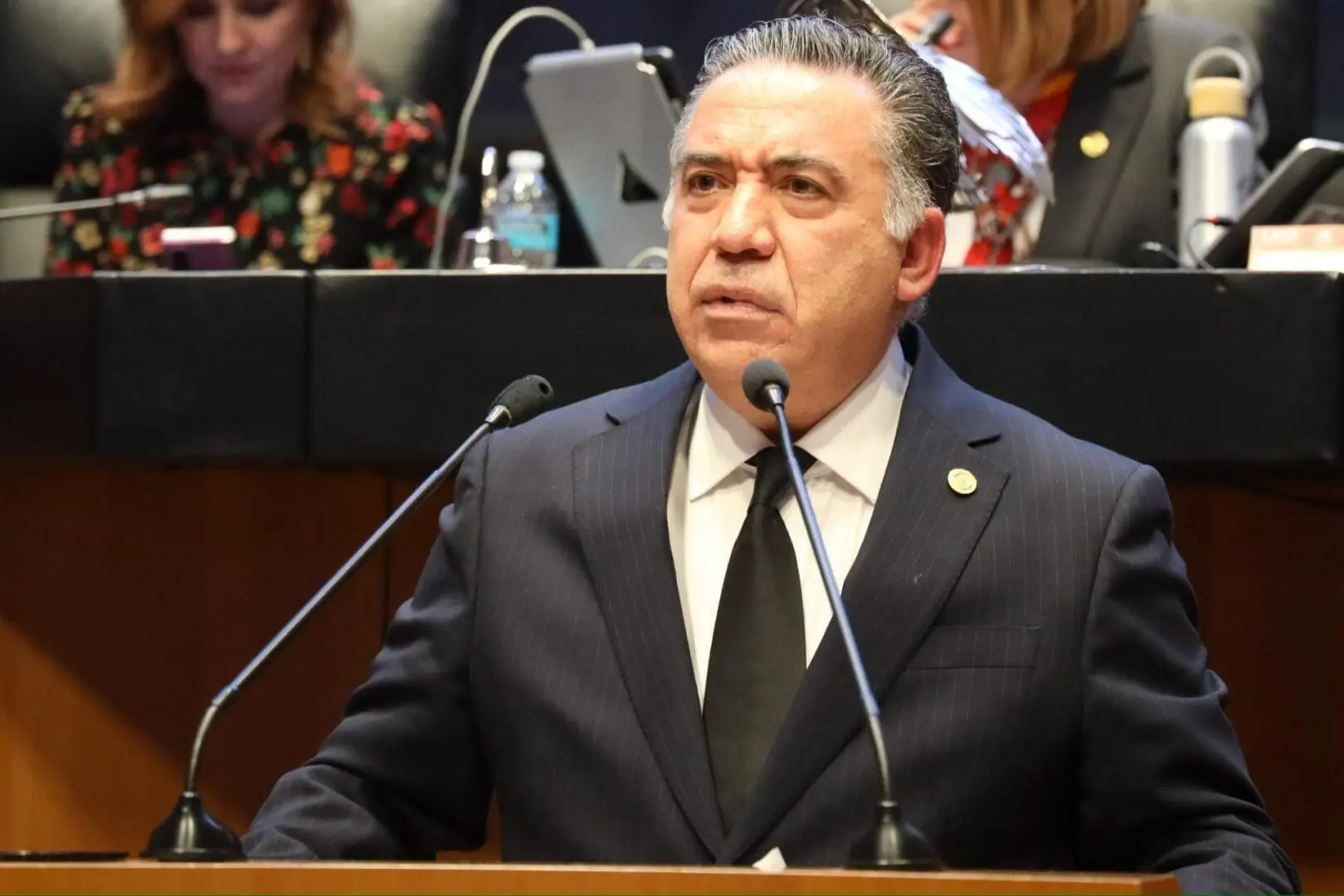 Inzunza niega cargos de EU de vínculos con el narcotráfico
