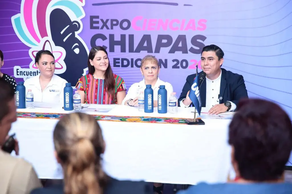 Panelists at Chiapas Science Expo press conference