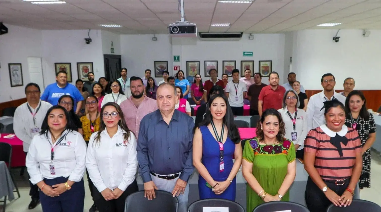 IEPC promueve taller para erradicar acoso laboral