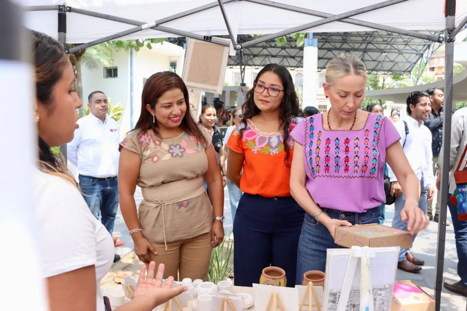 Inauguran Expo Mercadito “Raíces que se comparten, cultura que vive” en Tapachula