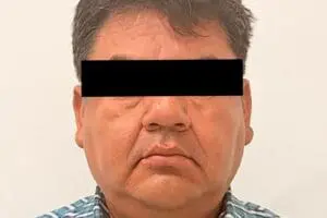 Detienen a Agustín Toledano, presidente municipal de Atlatlahucan, tras operación Enjambre en Morelos