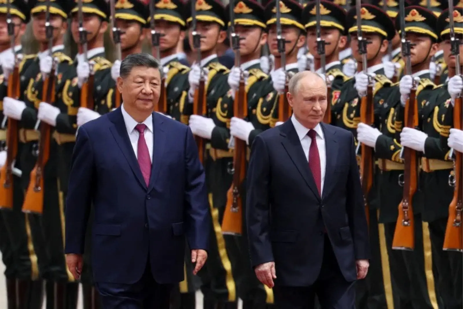 Vladimir Putin llega a China para reunión oficial con Xi Jinping tras visita de Donald Trump