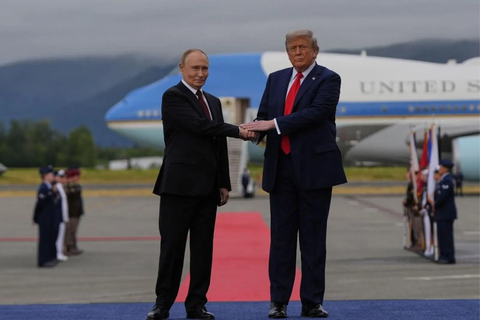 Donald Trump reacciona a visita de Vladimir Putin a China: "Lo superamos"