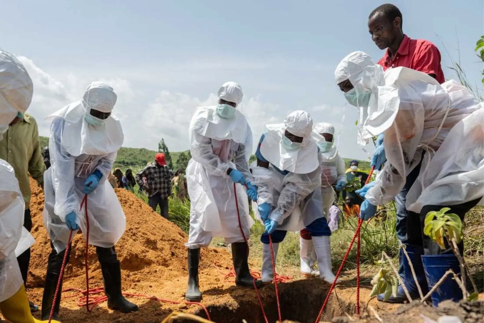 Ébola en Congo: más de 200 muertos y 867 casos sospechosos encienden la alarma mundial