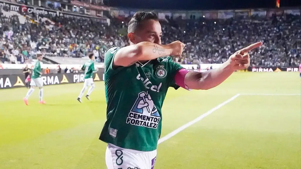 Andrés Guardado critica el no descenso en la Liga MX