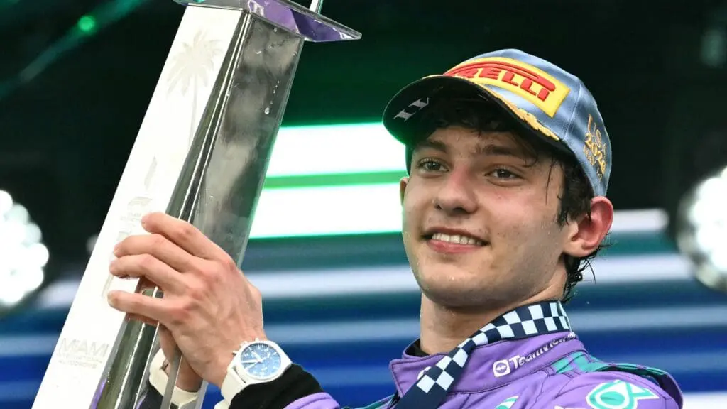 Kimi Antonelli gana el Gran Premio de Miami