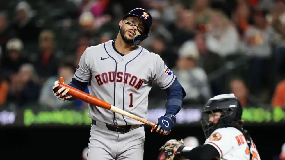 Carlos Correa sufrió una severa lesión de tobillo y se pierde todo el año