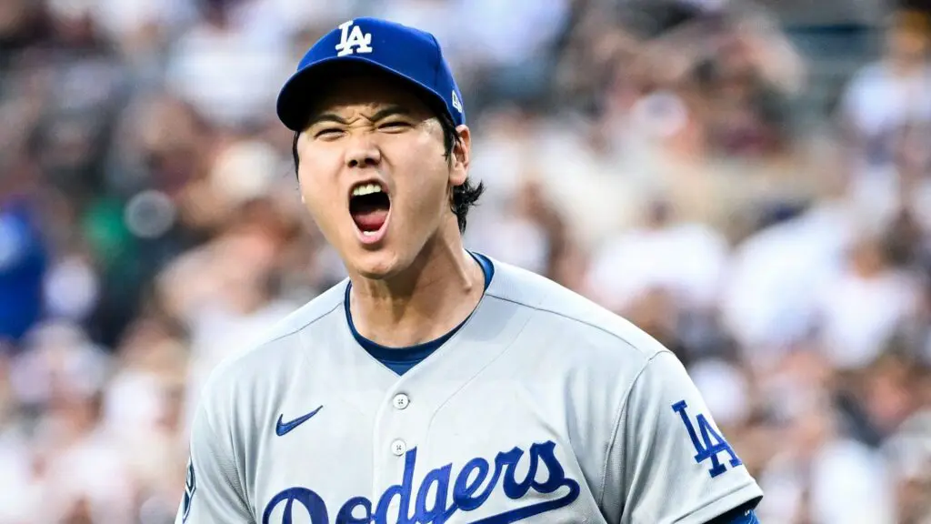 Shohei Ohtani brilla con el bate y en el montículo