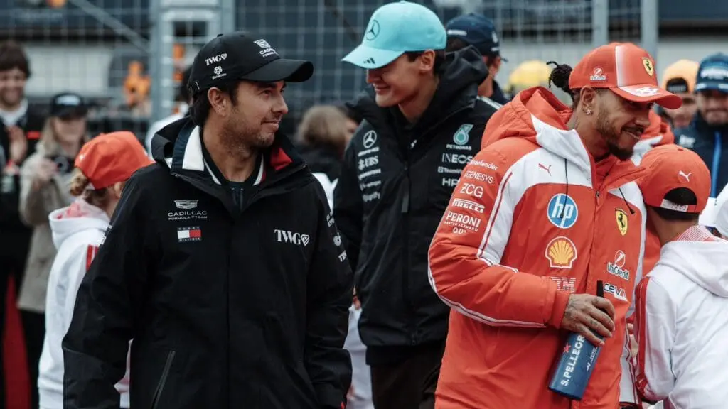 Checo Pérez no terminó el Gran Premio de Canadá