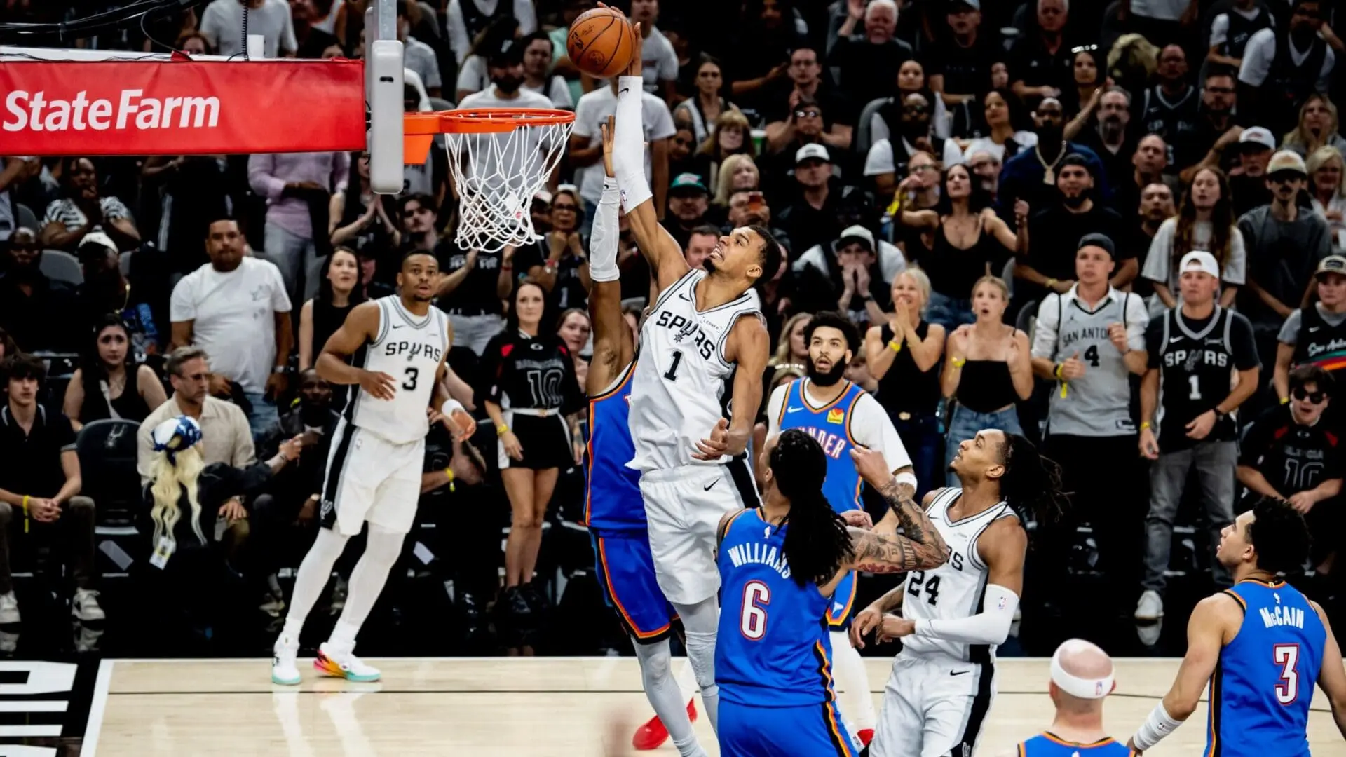 Spurs empatan las Finales del Oeste a dos triunfos por bando