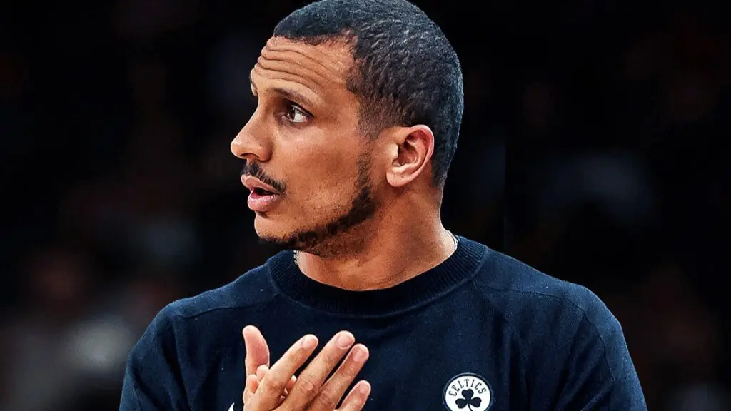 Joe Mazzulla gana el premio al Coach del Año de la NBA