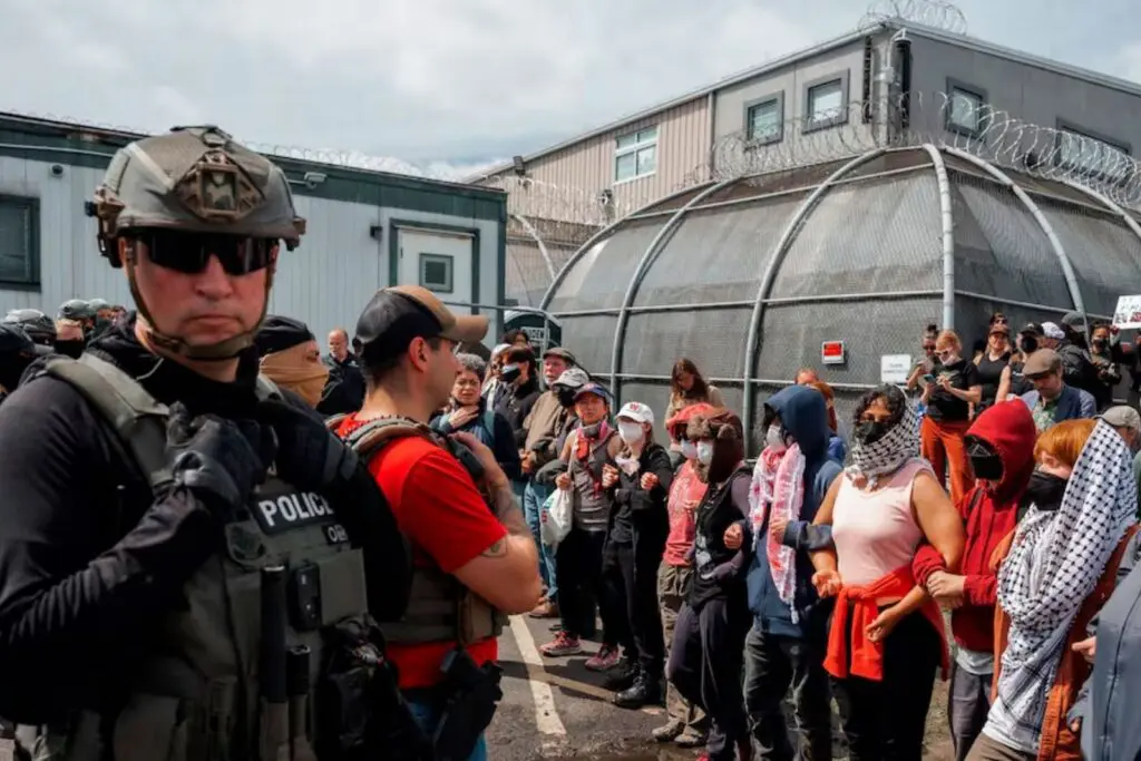 Protesta en centro de ICE; manifestantes cumplen seis días en huelga de hambre en Nueva Jersey