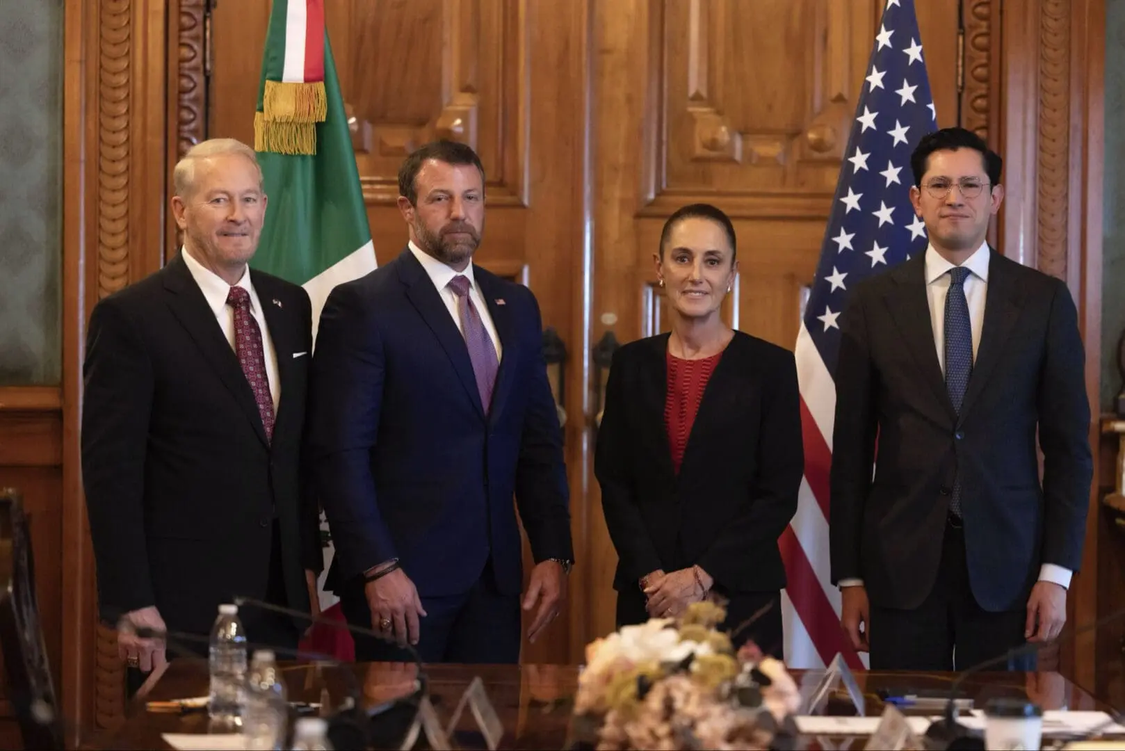 Sheinbaum se reúne con Markwayne Mullin, secretario de Seguridad de EU; refrendan colaboración bilateral