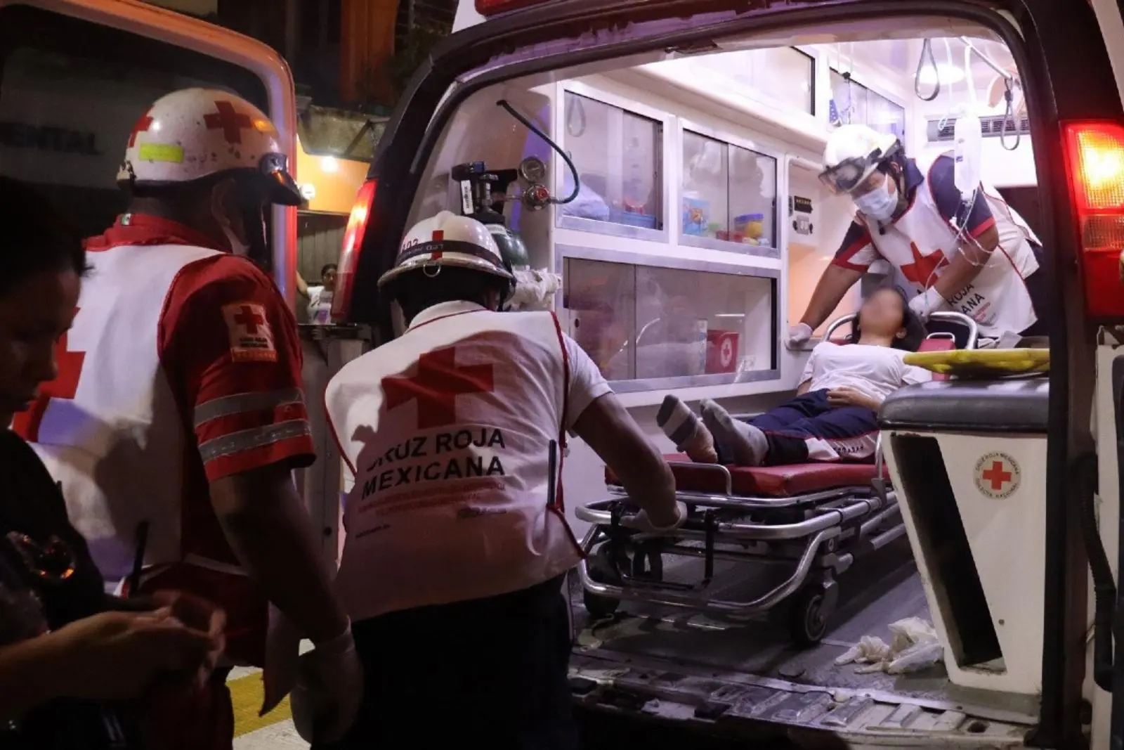 Dan de alta a nueve alumnos intoxicados en escuela de Chiapas; dos siguen hospitalizados