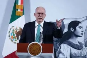 Julio Berdegué deja Secretaría de Agricultura y Desarrollo Rural; Columba López toma su lugar