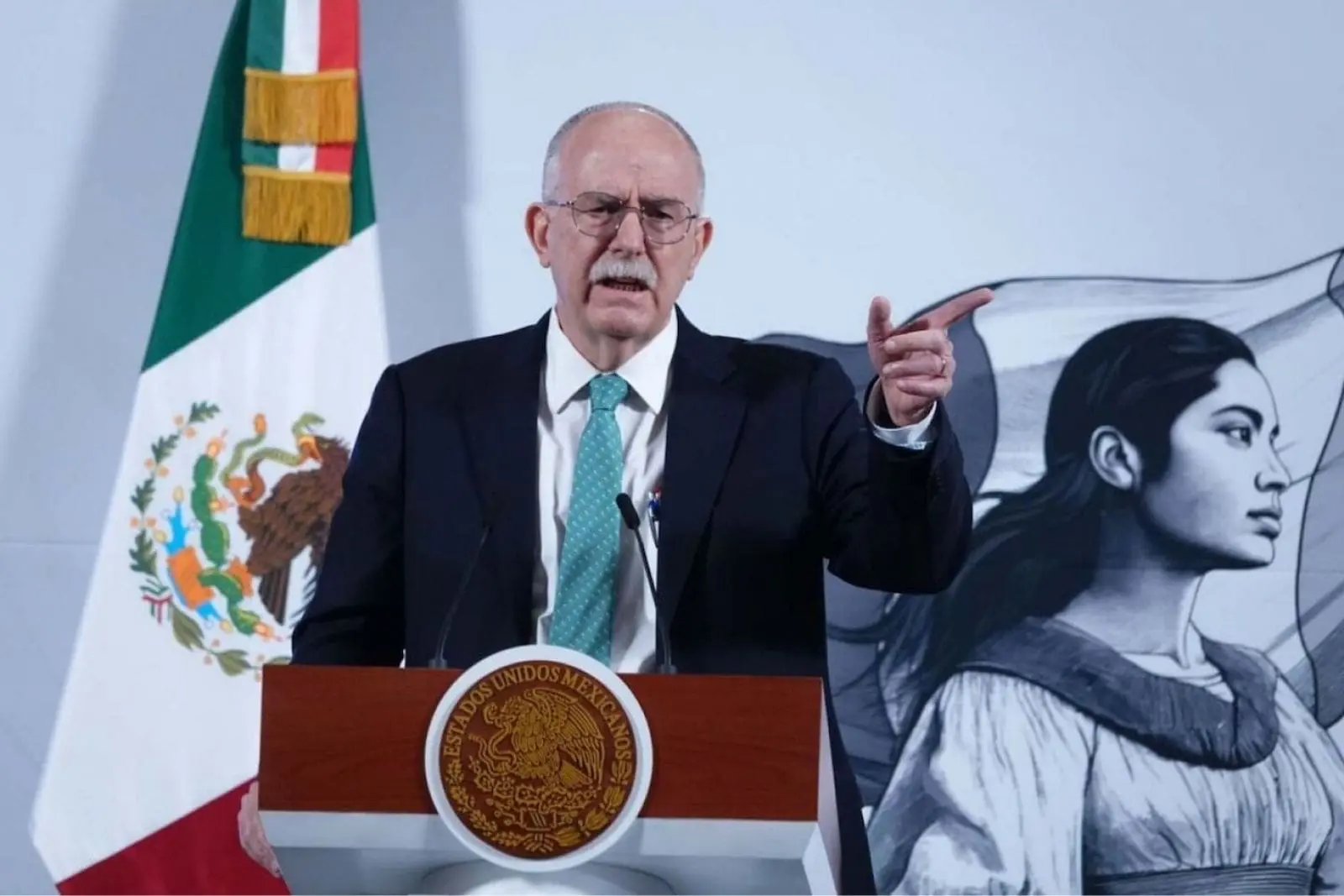 Julio Berdegué deja Secretaría de Agricultura y Desarrollo Rural; Columba López toma su lugar