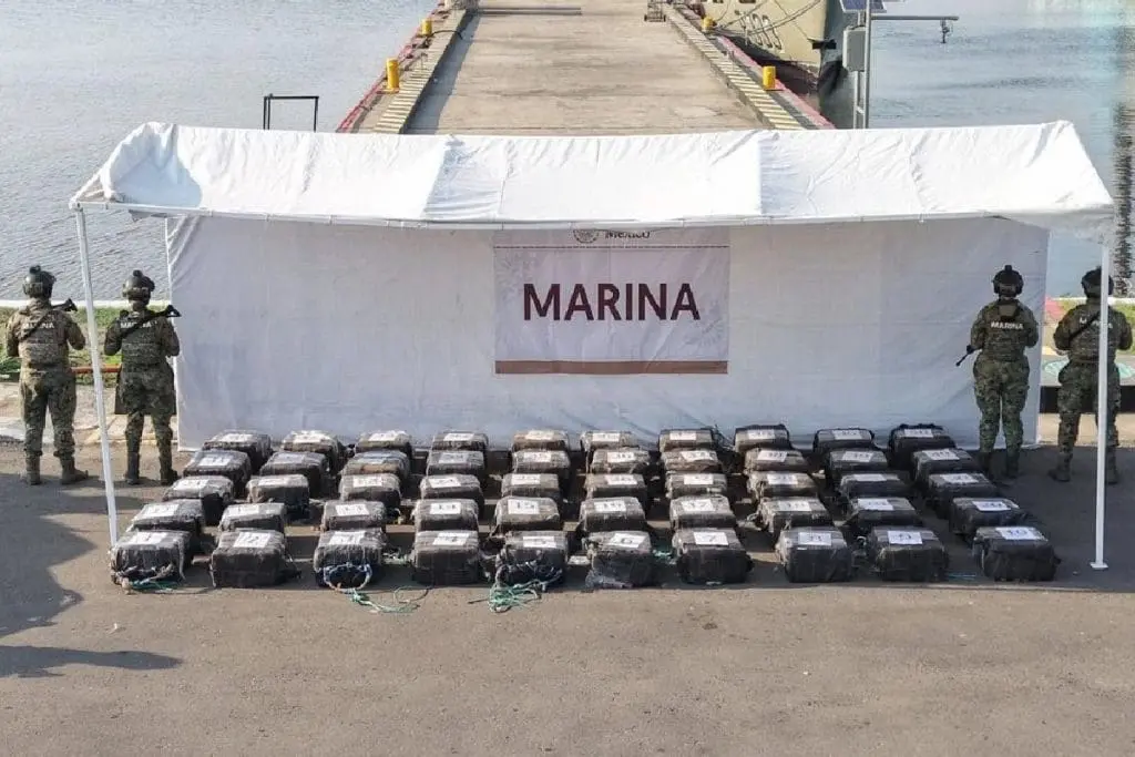 Marina incauta más de 1.5 toneladas de cocaína frente a costas de Chiapas
