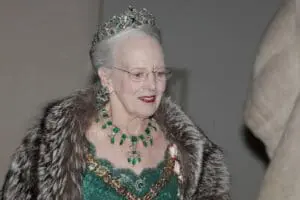 Hospitalizan de emergencia a la Reina Margarita de Dinamarca; le realizan una angioplastia