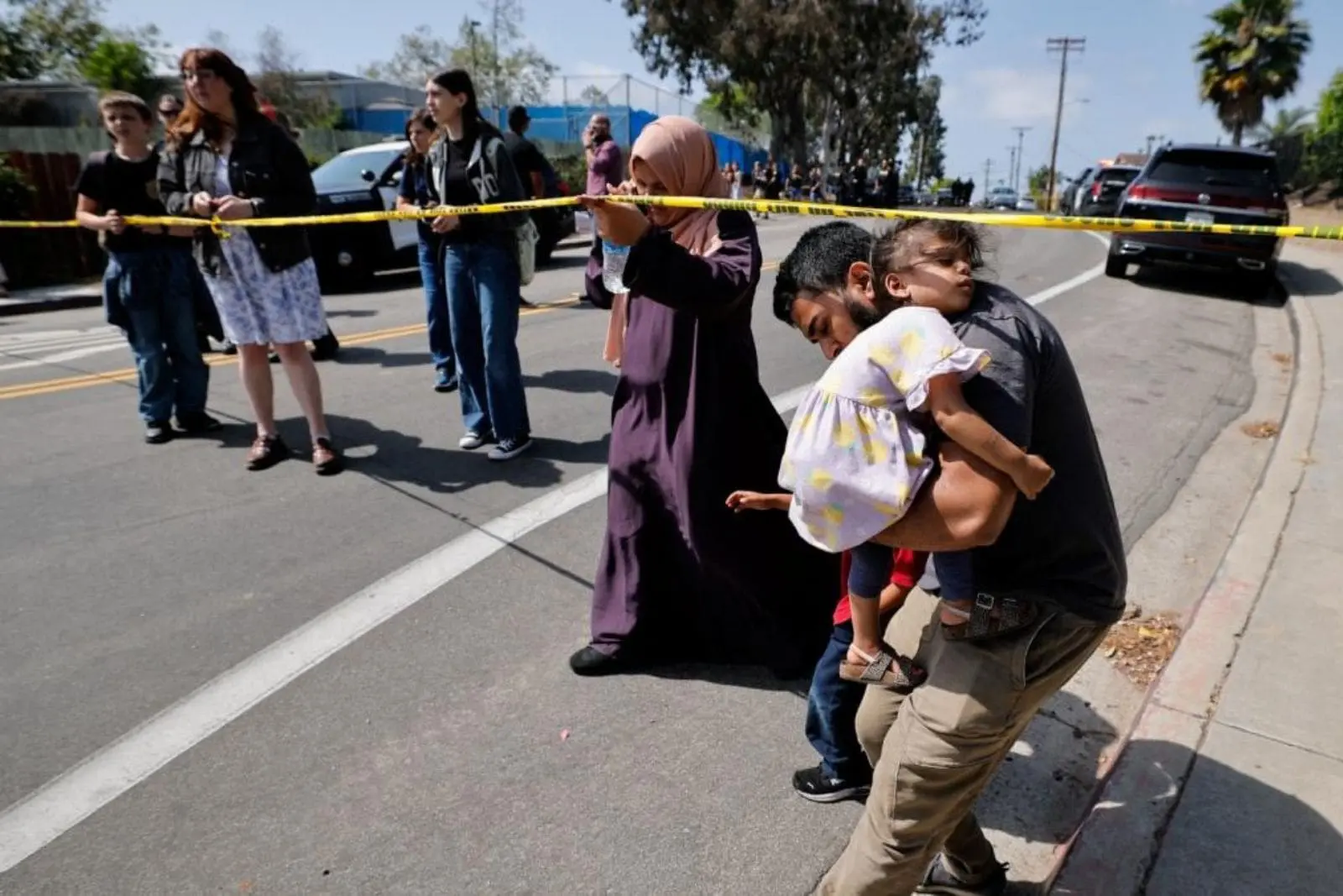 Tiroteo directo a Mezquita en San Diego ocasiona al menos 5 muertes