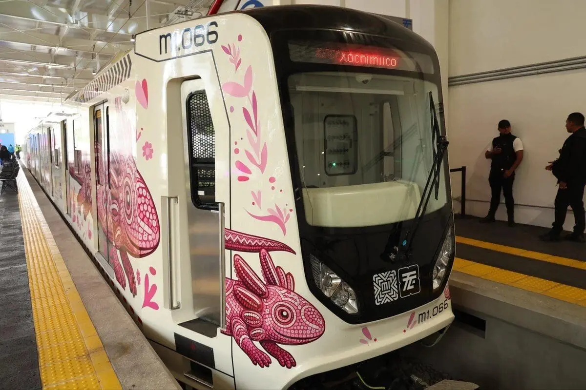 Clara Brugada inaugura Tren Ligero “El Ajolote”; busca reducir traslados en CDMX