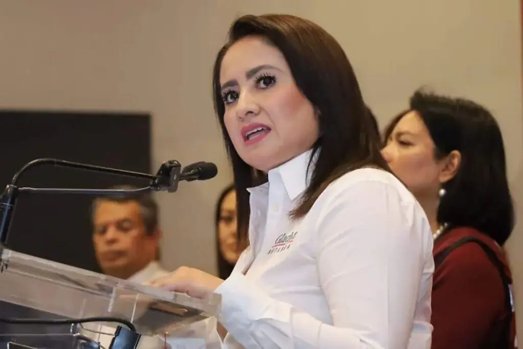 Gladyz Butanda deja Secretaría de Movilidad; se perfila rumbo a la gubernatura de Michoacán