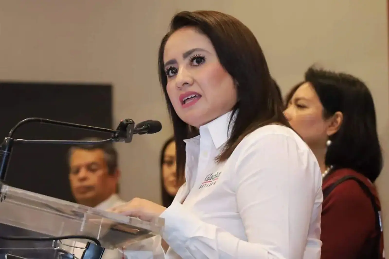 Gladyz Butanda deja Secretaría de Movilidad; se perfila rumbo a la gubernatura de Michoacán