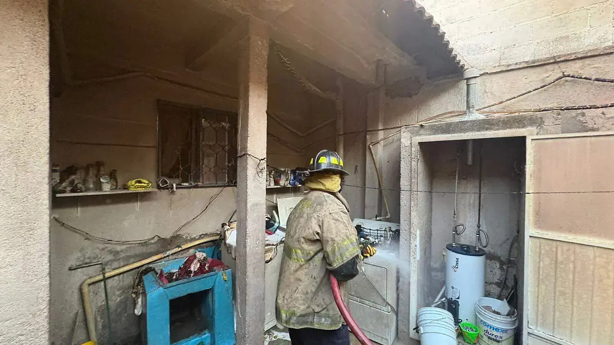 Muere brigadista de Protección Civil de El Parral, Chiapas tras resultar quemado al combatir incendio