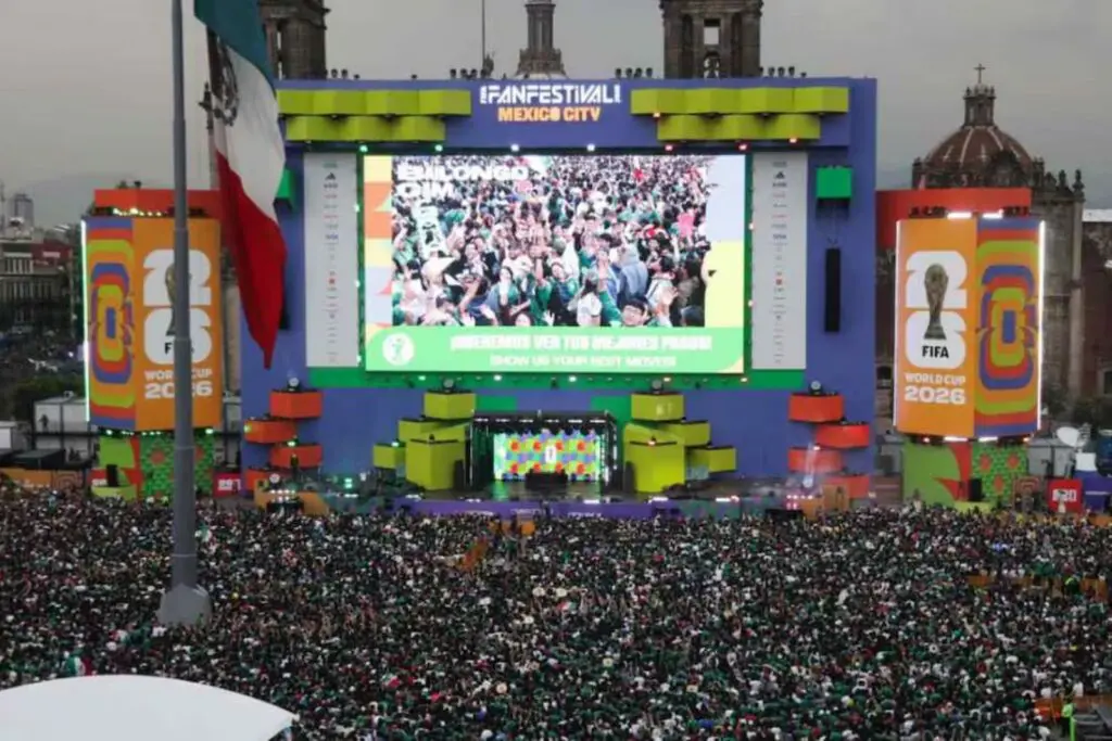 CDMX amplía instalación de pantallas gigantes para el México vs Ecuador