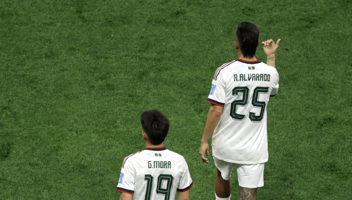Jugadores de México de espaldas en el Mundial 2026